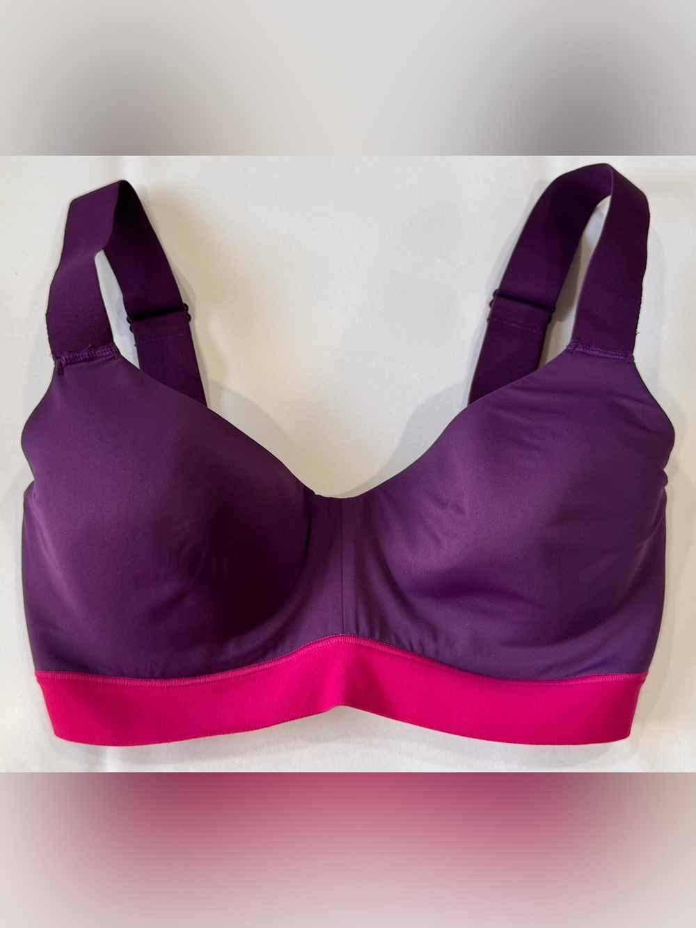 Natori Dynamic Convertible Contour Underwire Sports Bra Purple Pink Trim 32D